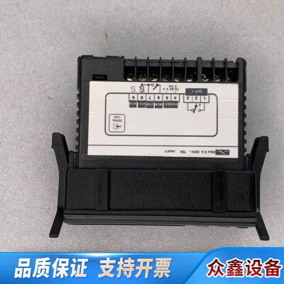 意大利卡乐温控表CAREL+IR32V0L000，带