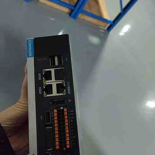 汇川INOVANCE工业控制器AC703，赛扬CPU，4GB-议价商品