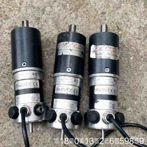 电机PARVEX电机RS220电机，货有3个，实议价