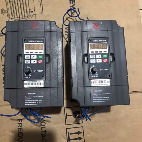 富凌 0.75kw 变频器 F1000-M0007L2XL，议价