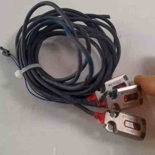 KEYENCEPR-FB30N3光电传感器，件，实-议价商品