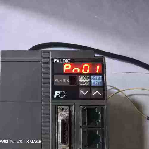 富士驱动器 RYC751D3-VVT3 750W 成色如图议价【议价】