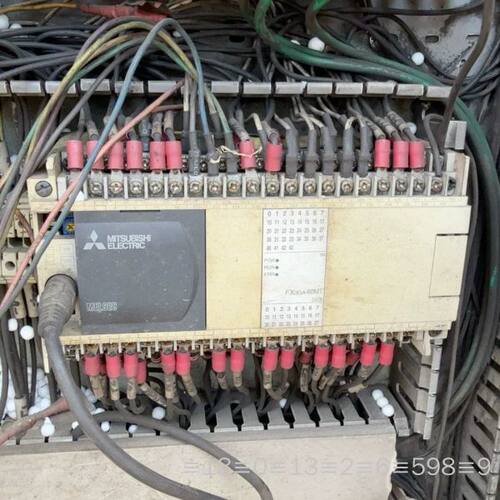 正品FX3GA-60MT-CM成色如图议价