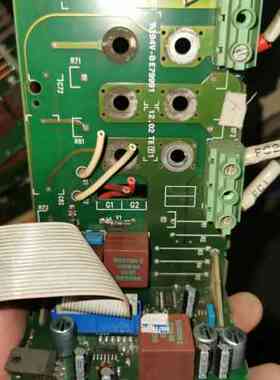 70励磁模板：C98043-A7014-L1，扩容机拆