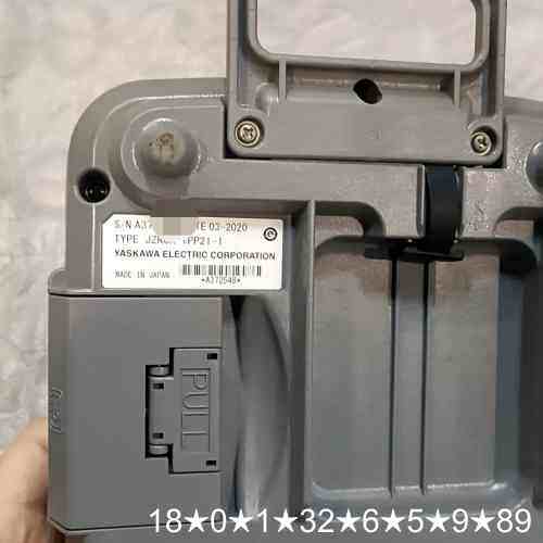 YASKAWA DX200示教器，型号JZRCR-YPP