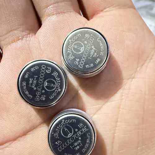 非标价iButton DS1963R+F5  实物图拍摄议价