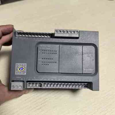 施耐德 TM200C24U 原装正品 功能包好 实物拍摄 需