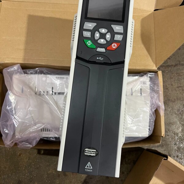汇川MD880变频器主板HCU-50S-CS，工程剩--议价商品