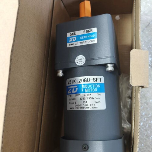 全新ZD中大电机，型号5IK120GU-SFT，三相220V议价