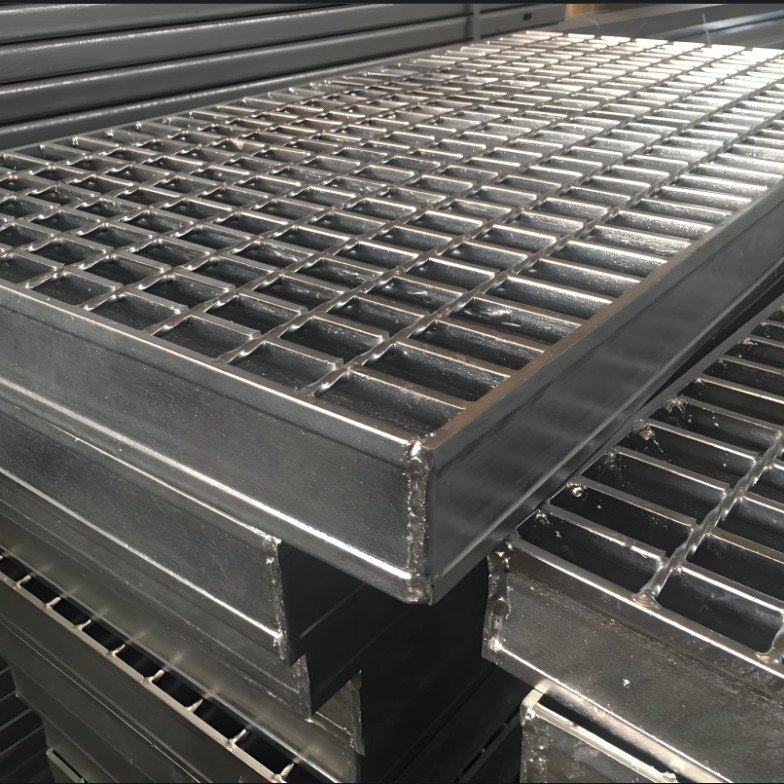 污水处理钢格板楼梯齿形防滑踏步板镀锌排水沟篦子定制,基础建材,排水沟槽/盖板,淘宝优惠券,粉丝福利购,淘宝优惠卷