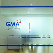 办公室玻璃磨砂贴膜镂空彩印防撞腰线玻璃门广告贴纸logo定制