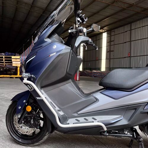 三阳九妹Z300PLUS前护杠支架
