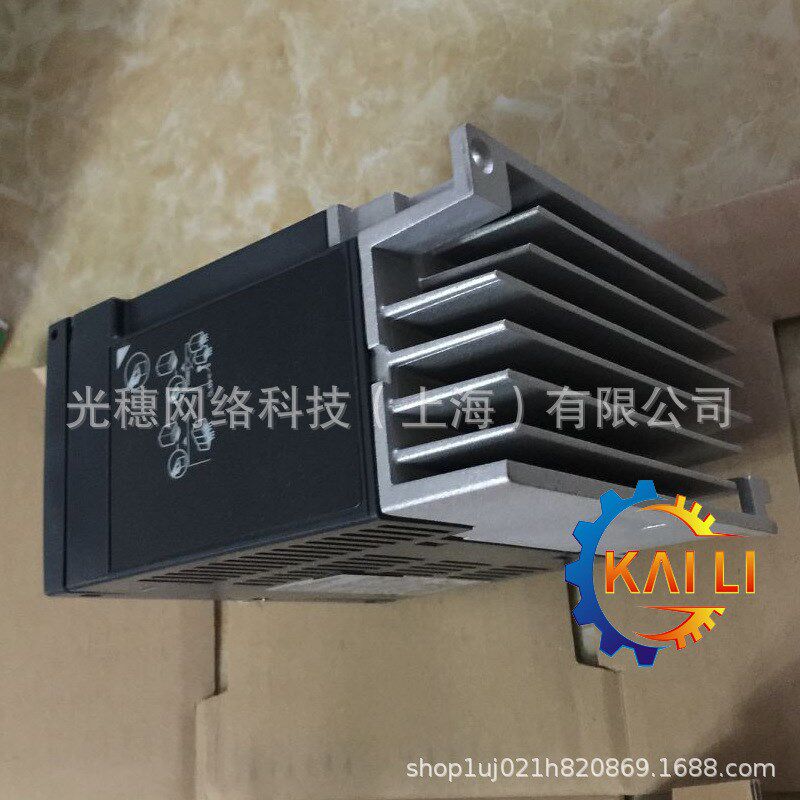 ATV312HU11M2原装变频器1.1KW单相ATV312系列