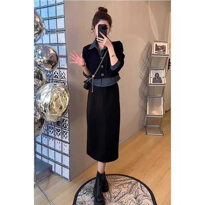 今年流行漂亮假两件牛仔拼接针织毛衣配半身裙女秋冬穿搭一整套装