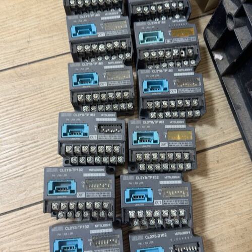 议价IO单元CL2X8-D1B2 CCL2X16-D1B2CL2Y8-D1B2
