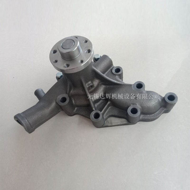 叉车配件批发 柴油机水泵 叉车水泵总成 TCM杭州合力叉车C240水泵