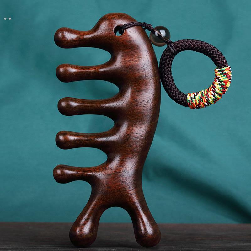 天然檀香头经络按摩梳刮痧大齿梳宽齿家用便携式流行同款梳子使用