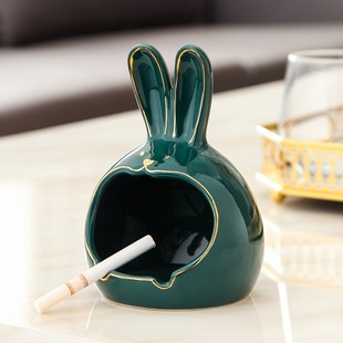 优选轻奢烟灰缸防飞灰创意个性 潮流家用客厅现代可爱陶瓷兔子摆件