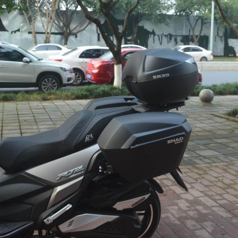 适用赛科龙250机车RT2边箱三箱尾箱后备箱侧箱夏德尾箱改装配件