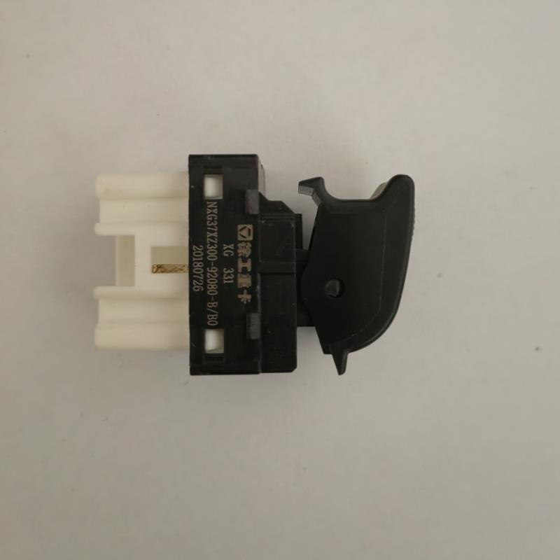 徐工吊车配件大全XCT25南汽驾驶室车门玻璃升降器开关 QY25k5cda