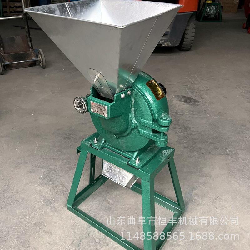 玉米齿盘粉碎机稻壳调料辣椒磨粉机大产量自吸上料齿爪粉碎机