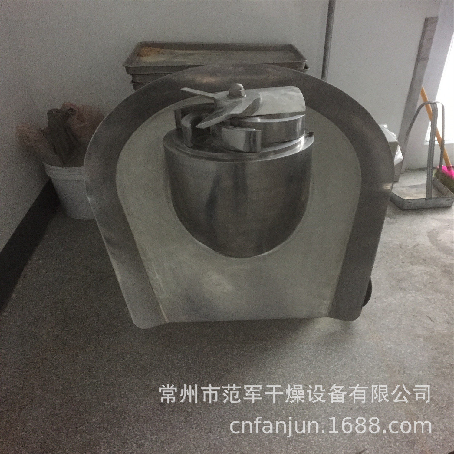 大蒜粉制粒机 大蒜粉用旋转挤压造粒机 圆柱体颗粒机
