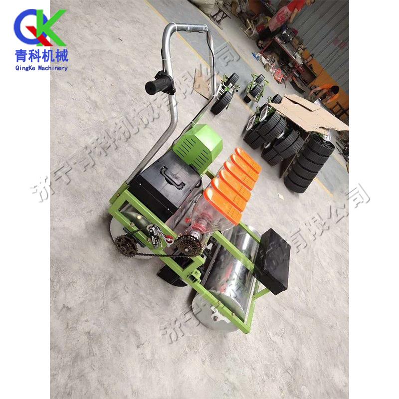 手推式蔬菜播种机 大棚蔬菜种子点播机 蔬菜开沟播种覆土一体机