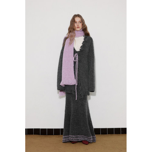 in modo diverso羊毛立体圈圈纱撞色绑带流苏围巾开衫粉紫套装