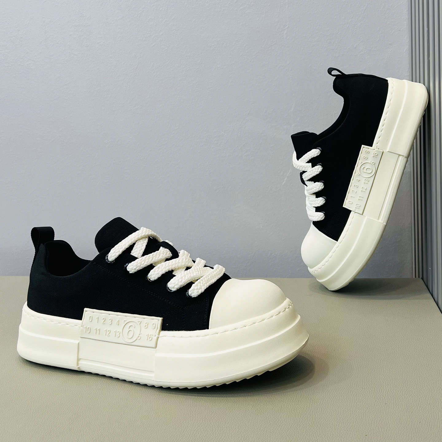 面包男鞋2026春季新款低帮系带帆布鞋厚底增高时尚百搭运动休闲鞋