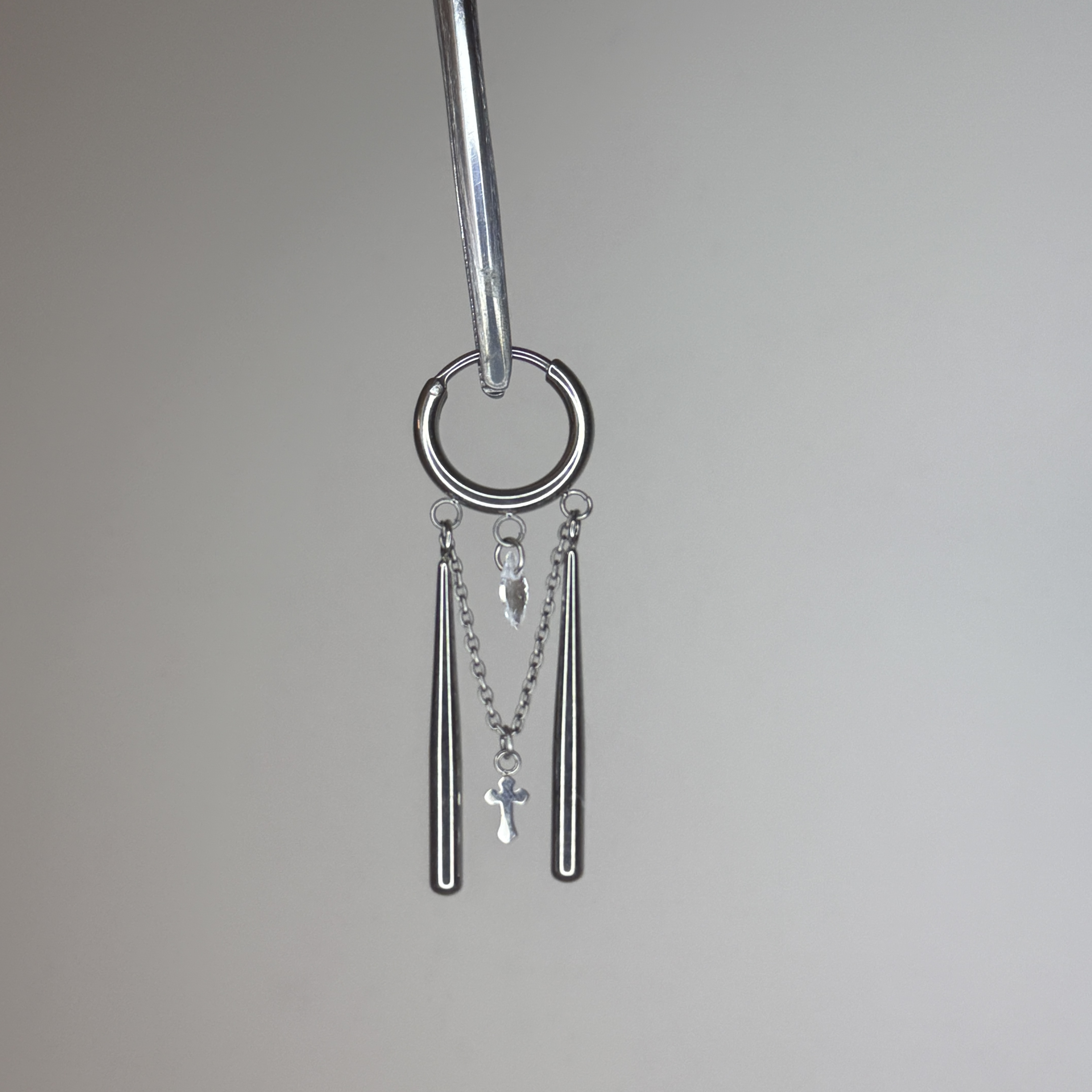 圣天使-F-136钛合金锆石吊坠流苏耳环耳圈精致小众防过敏养耳洞