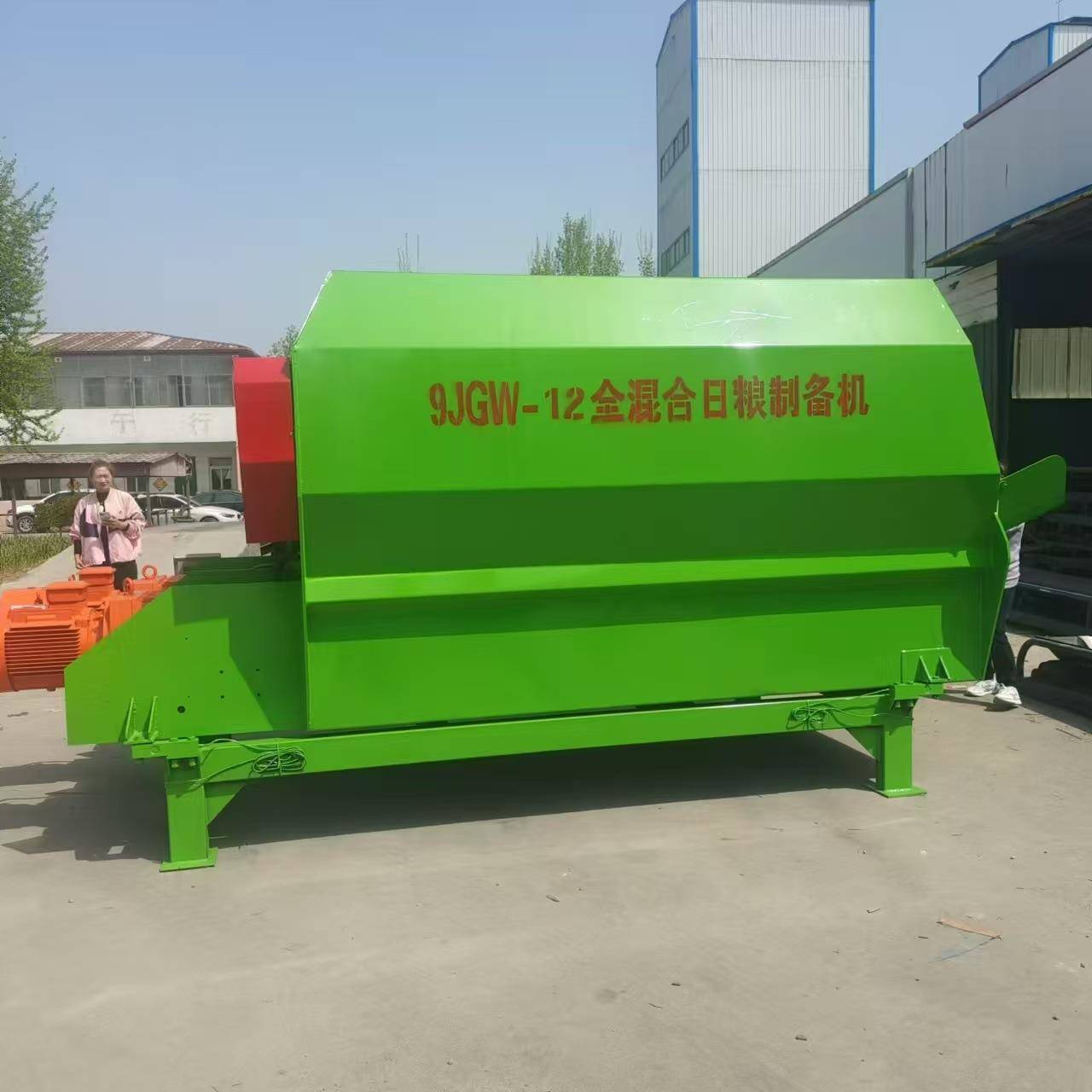 草料搅拌饲料机牛场精饲料搅拌机全混合日粮制备机TMR
