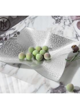 现代花艺亚克力网纱纹果盘金属蜻蜓样板间酒店摆件客厅茶几