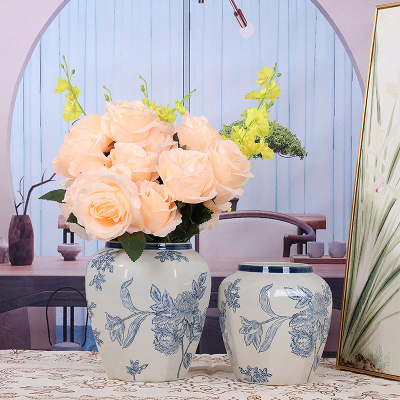 青花瓷陶瓷花瓶装饰新中式客厅摆件家居饰品客厅电视柜创意餐桌罐,模玩/动漫/周边/娃圈三坑/桌游,文化/体育周边,淘宝优惠券,粉丝福利购,淘宝优惠卷