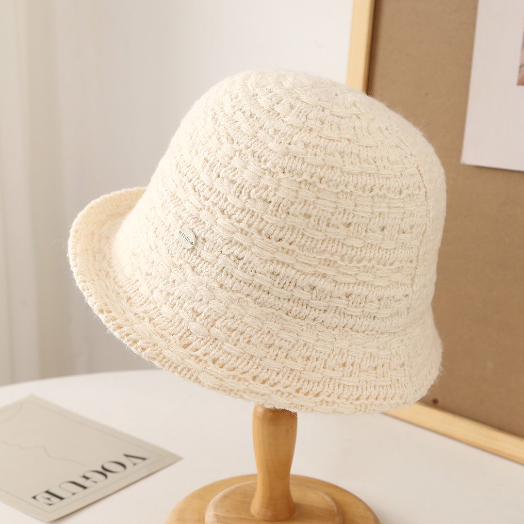 卷边纯色圆顶礼帽女2025秋冬季针织毛线盆帽日系简约显脸小渔夫帽