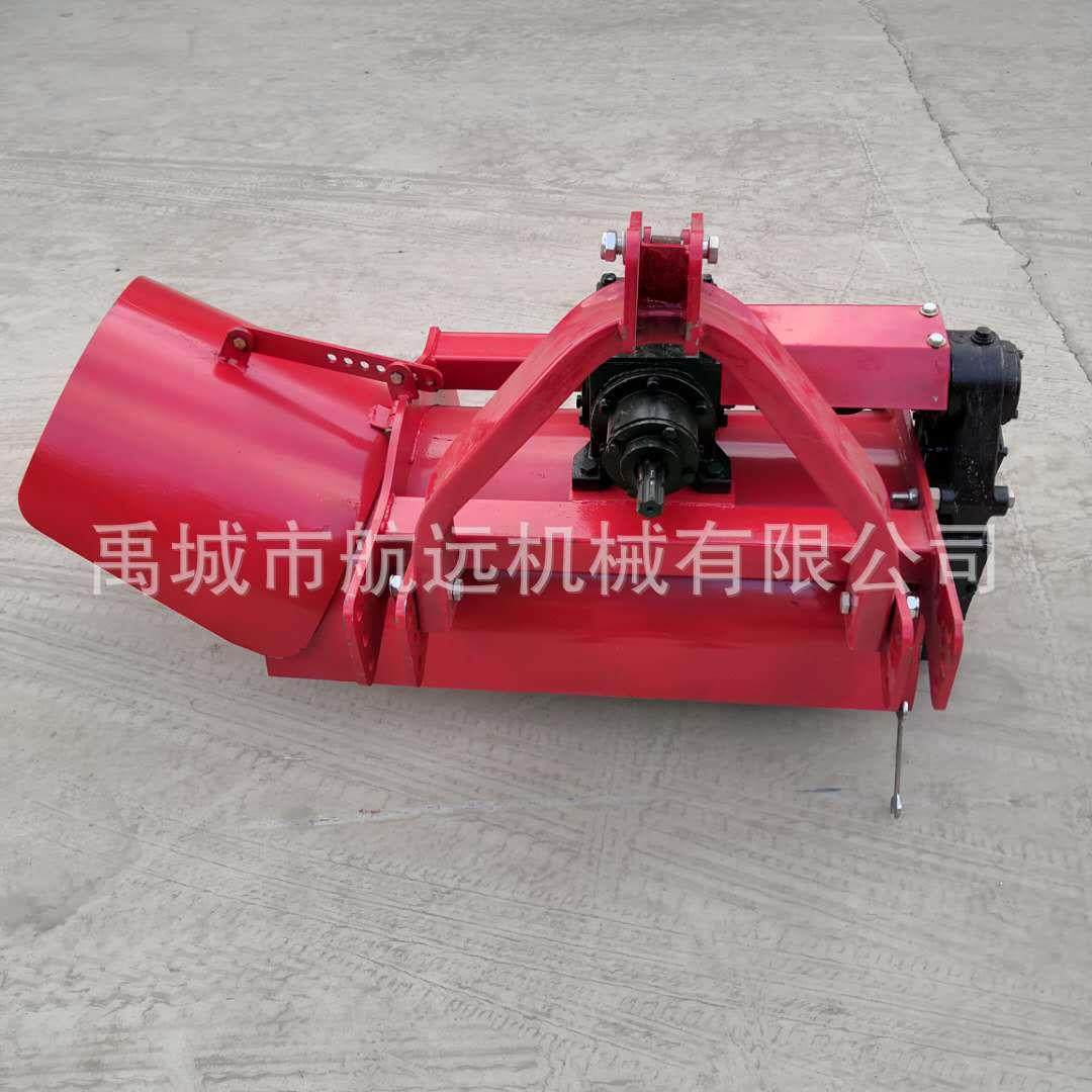 小型单侧出土的葡萄越冬覆土埋藤机 30-60马力带的果树培土机