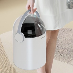 创意太空人桌面垃l圾桶家用客厅带盖收纳桶学生宿舍纸屑垃圾桶