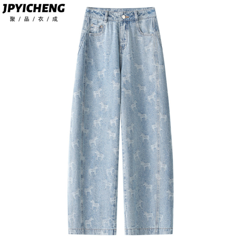 浅色马年印花弯刀牛仔裤女2026新款春季宽松阔腿镰刀裤高腰香蕉裤