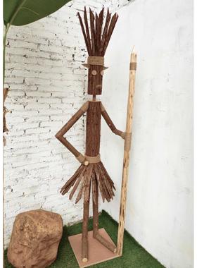 创意摆件部落酋长木头人偶站立式木头人户外露营布场原木装饰道具