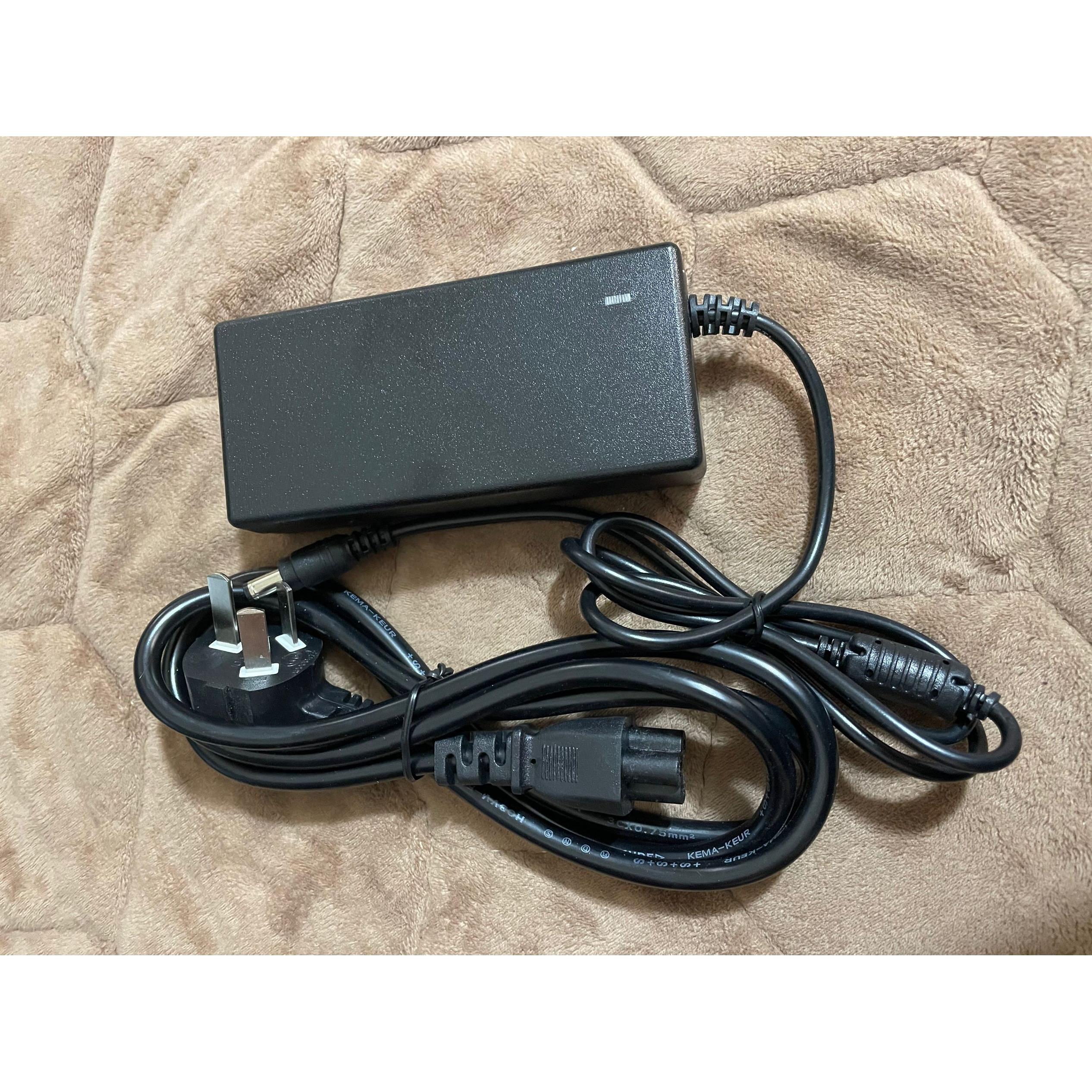 适用于特伦斯X88E折叠电子钢琴88键源适配器15V3A充电器线通用