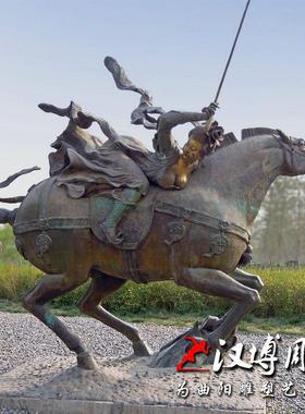 铸铜打马球人物雕塑定制户外大型玻璃钢仿铜骑马景观广场铜雕摆件