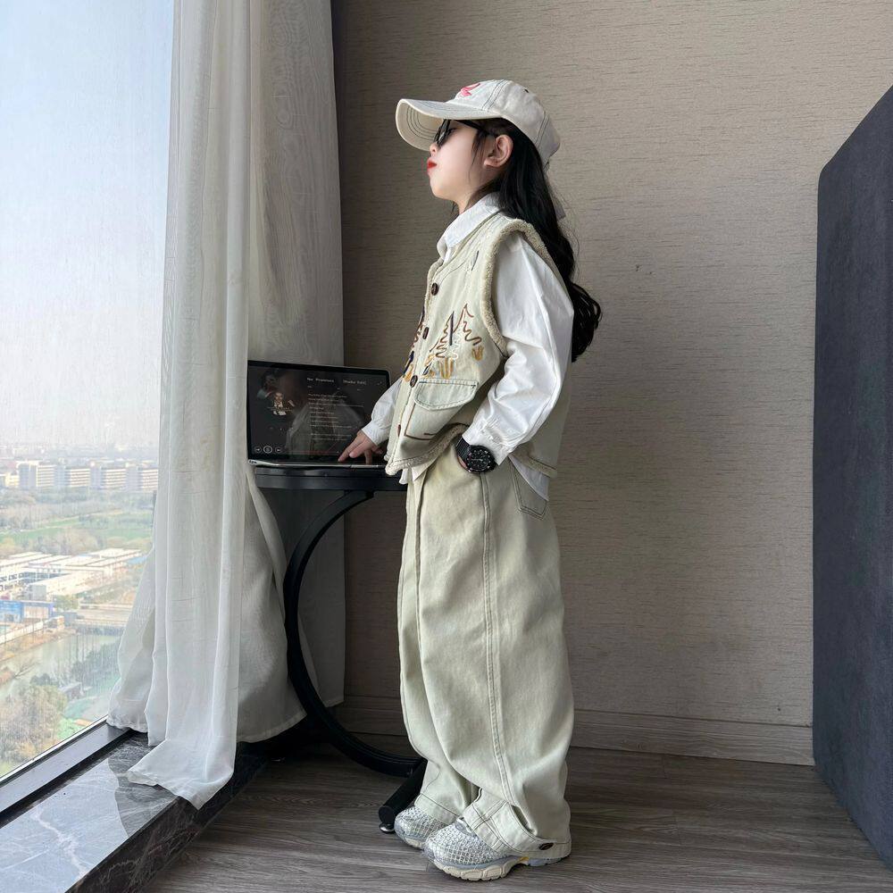 女童春秋新款百搭刺绣马甲衬衫阔腿裤套装中大童时髦洋气三件套潮