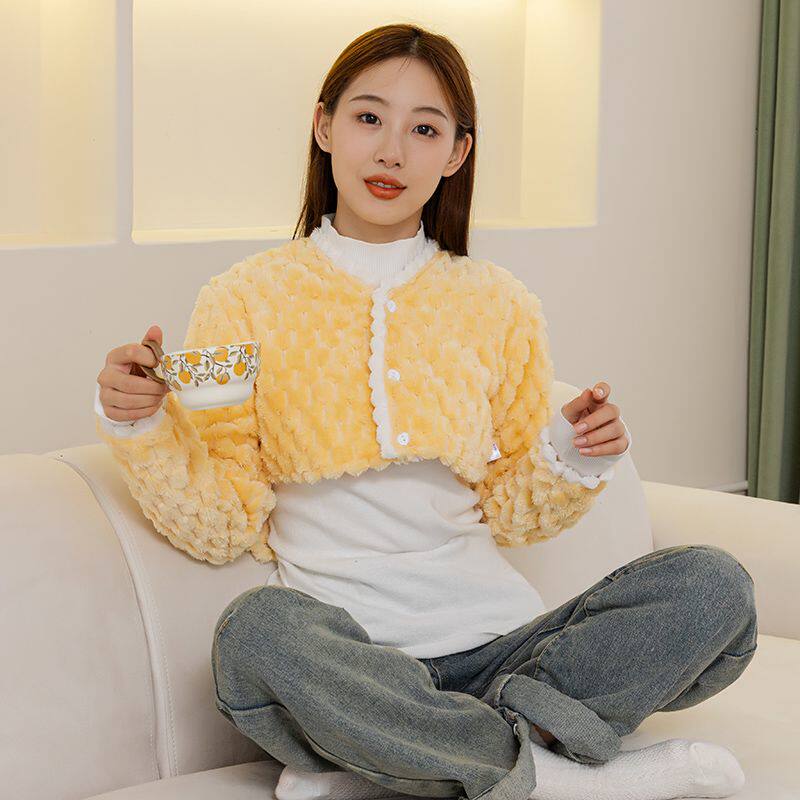 秋冬法兰绒产妇坐月子护肩睡觉坎肩保暖防寒护颈椎神器女披肩长袖