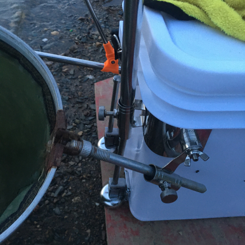 新款钓箱大容量超轻硬钓鱼箱2w023多功能加厚可坐钓渔箱子垂钓用