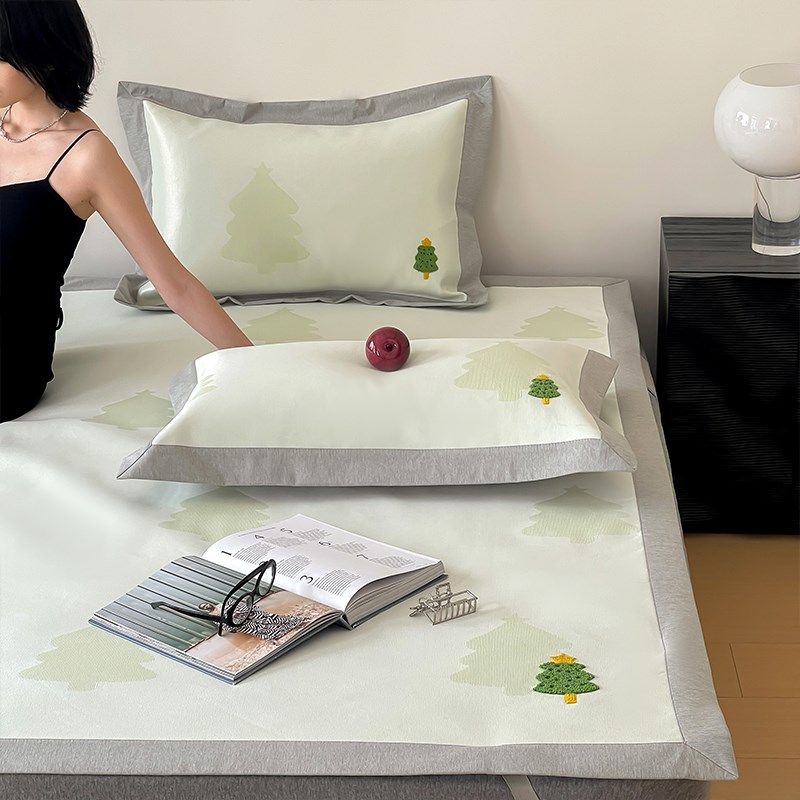 熊猫睡睡~cA类卡通冰丝凉席三件套可爱毛巾绣提花床笠款空调软席,床上用品,冰丝席,淘宝优惠券,粉丝福利购,淘宝优惠卷