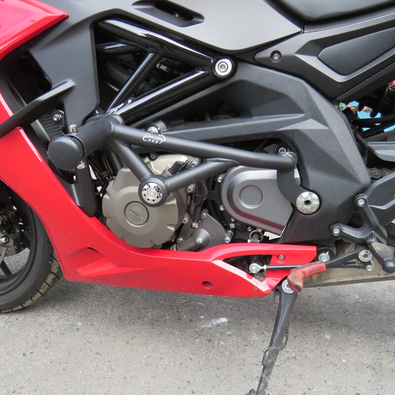 QJ赛600竞技杠追600保险杠QJ600GS-3B防摔防护杠Z摩托车改装件