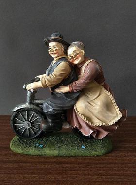 酒柜客厅家居装饰品老头老太太卧室小摆件电视玄关创意高档工艺品