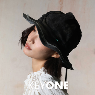 KEYONE2025新款复古英伦风前进慵懒腔调褶皱肌理毛边渔夫帽