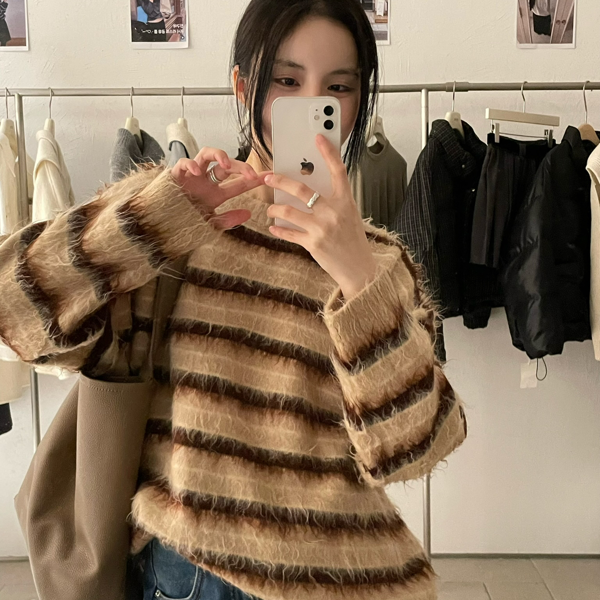 KITTIN-PremiumWool|慵懒风条纹拉毛软糯绒感套头保暖毛衣P10005