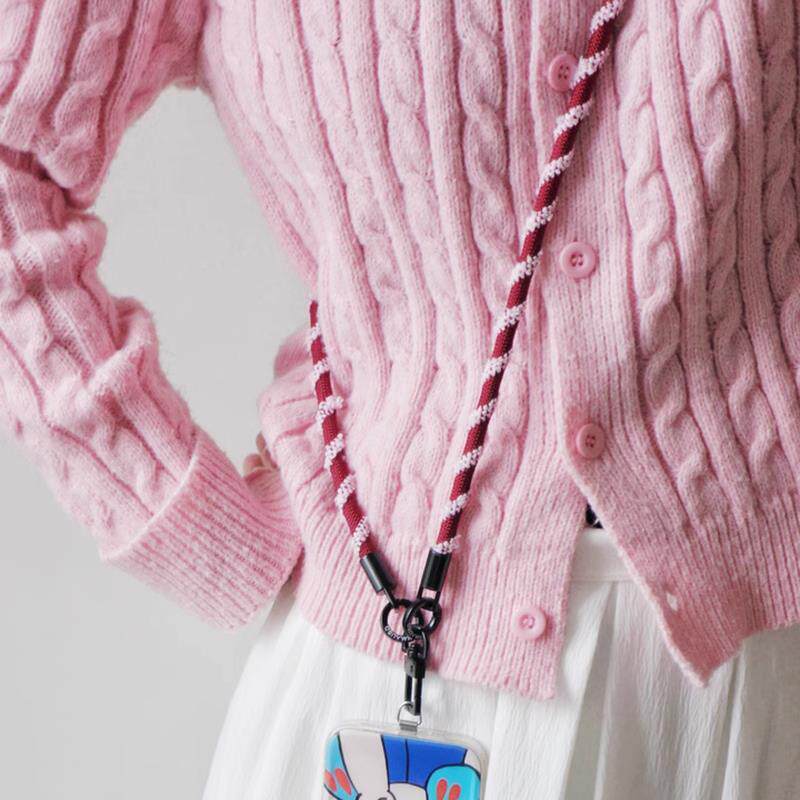 冬季手机斜挎可背挂绳安可拉红色毛绒日系长挂链户外电话吊带高端