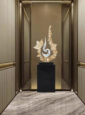 现代样板房客厅摆件大型落地电视柜旁玄关酒店摆设轻奢装饰工艺品